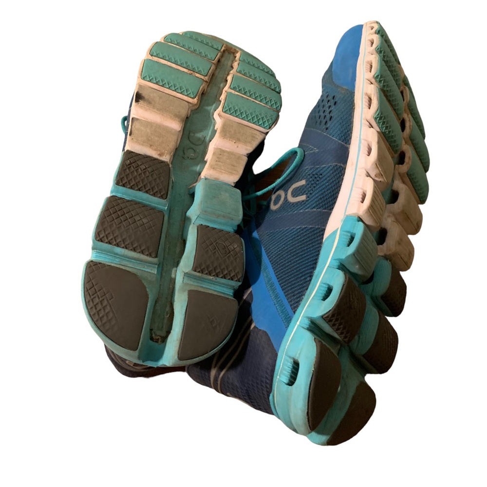 On Running blue lace up sneakers shoes women's size 11 READ DESCRIPTION On Cloud - Picture 5 of 8